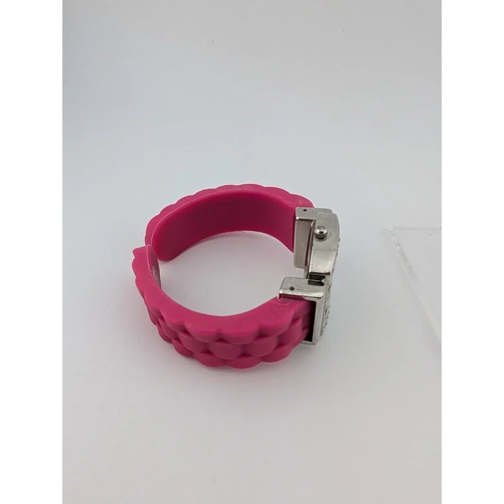 Bijoux Terner Watch Women 32mm Silver Case‎ Silicone Bangle Band- New Battery